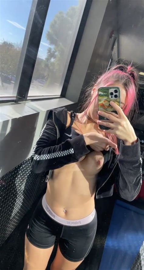 Flashing My Tits At The Gym