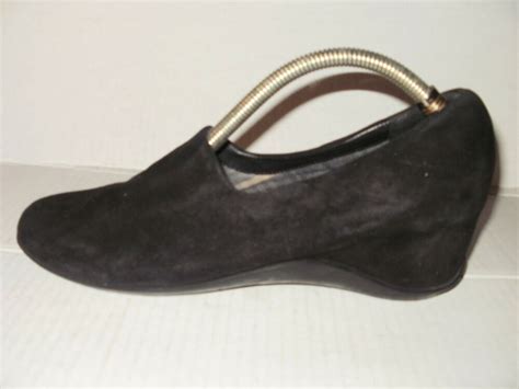 AQUATALIA BY MARVIN K WOMEN S BLACK SUEDE WEDGE HEEL LOAFERS SIZE 8 5