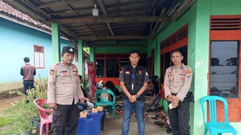 Polsek Gunung Labuhan Polda Lampung Lakukan Pam Kampanye Di Dua Kampung