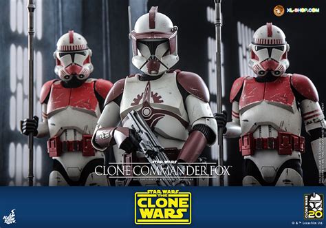 Hot Toys TMS103 Star Wars The Clone Wars 1 6th Scale Clone Commander Fox Collectible
