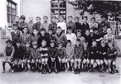 Photo De Classe Jules Ferry De 1968 Ecole Jules Ferry Copains Davant