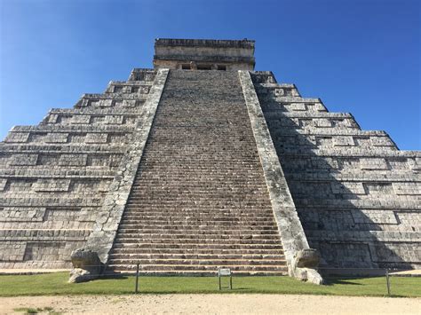 Girls A Bikini I Loved Chicken Pizza