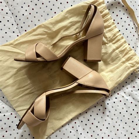 Nude Em Couro Corello Rasteira Feminina Corello Usado Enjoei