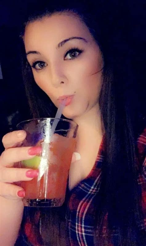 Sex Addiction A British Woman Slept With Men Under The Age Of And Now Regrets It Pictolic