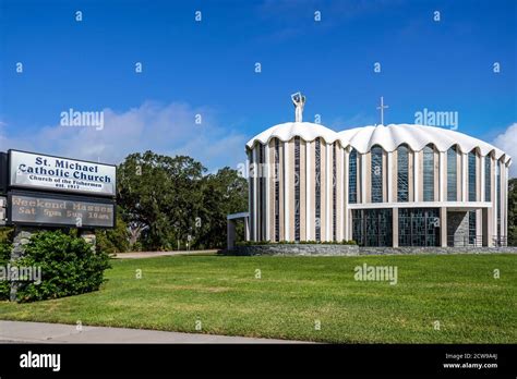 St Michael Catholic Hi Res Stock Photography And Images Alamy