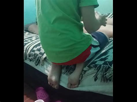 Masaje Con Crema Hasta Dejarla Desnuda XVIDEOS