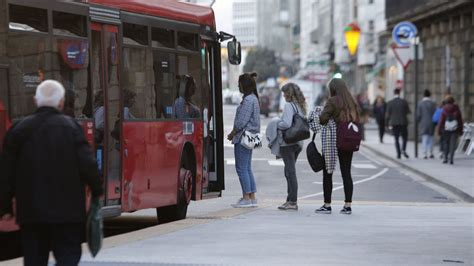 Un 82 De Los Usuarios De Los Buses Urbanos Están A Favor De Extender