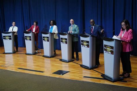 Toronto mayoral hopefuls to push for votes in CBC debate