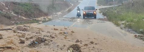 Pln Uip Kalbagbar Lakukan Pengecekan Longsor Di Sekitar Lokasi