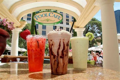 Bellagio Pool: Hours, Cabana, Map & Drink Menu In 2023