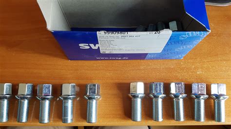 Блестящие болты вместо секреток — Skoda Octavia A5 Mk2, 2 л, 2007 года ...