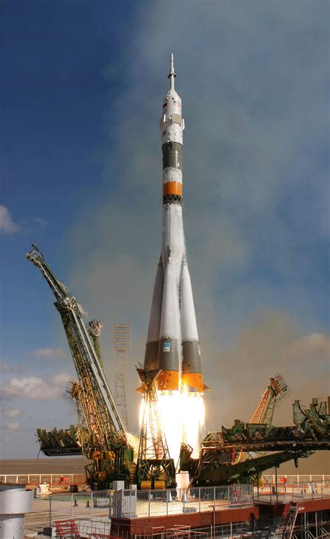 launch      launch stock  hd images