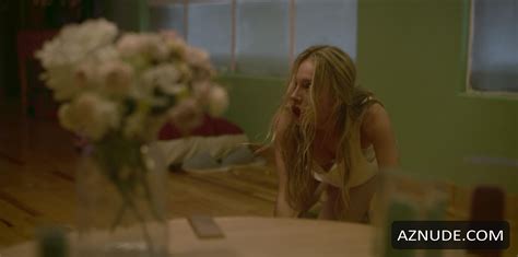 ESTER EXPOSITO Nude AZNude