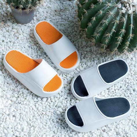 Dép quai ngang Nữ Nam đế cao 5cm chất EVA chống thấm nước hot 2022 Shopee Việt Nam