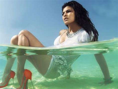 Jacqueline Fernandez Jacqueline Fernandez Hot Jacqueline Fernandez Hot Bikini Photos