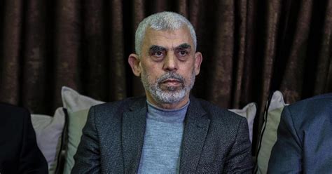 Chi Yahya Sinwar Leader Di Hamas A Gaza Che Per Israele Un Uomo