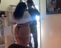 Gordita Latina De Culo Enorme Provoca Y Se Folla Al Repartidor Ninjaporno