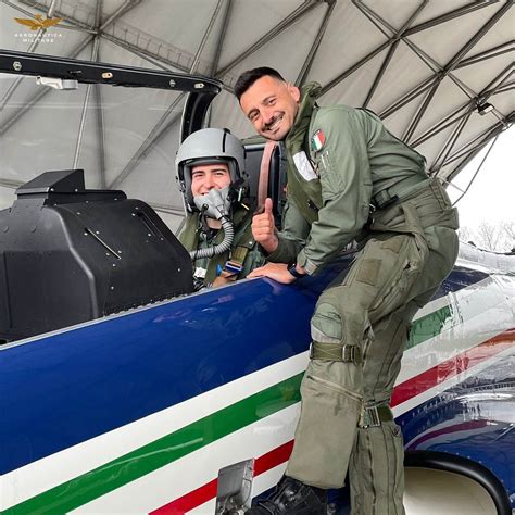 Aeronautica Militare On Twitter Allievi Della Scuola Militare