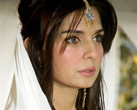 Mahnoor Baloch Age, Height, Husband, Biography & More - BioExposed