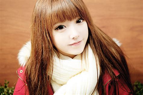 Ngắm hot girl Hàn Quốc có vẻ đẹp như búp bê