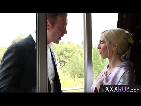 Cock Hungry MILF Christie Stevens And Blonde Zoey Monroe Enjoyed Deep Anal XVIDEOS