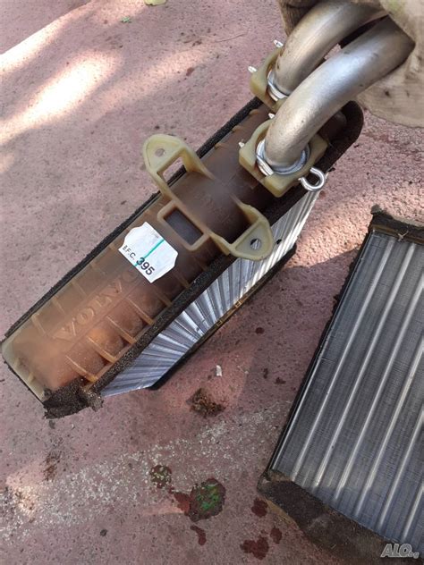 Радиатор парно Volvo V70/S60 2001-2007 Радиатори | Резервни части ...