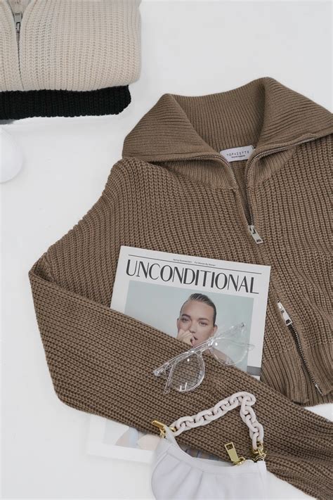 Tpz Omg Knit Cardigan Top In Black Topazette