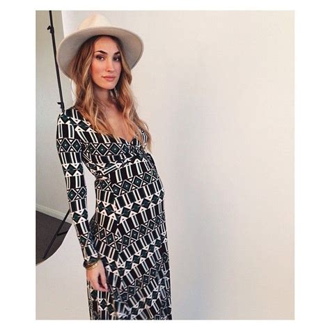 Meagan Camper Is Stunning On Set In Her Rachelpally Maternity Look