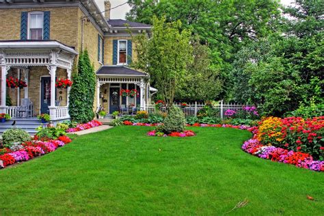 Fabulous And Welcoming Front Porch Ideas Garden Lovers Club