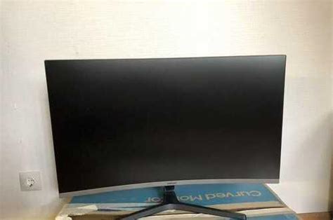 Монитор 32 дюйма samsung C32R502FHI full HD Москва | Комьютерные ...