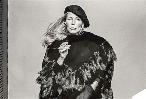 Joni Mitchell, 1976 Hejira album cover photo by Norman Seeff. | Album ...