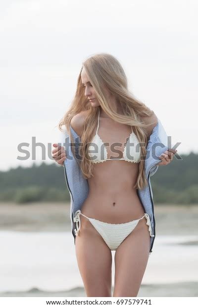 Sexy Blonde Girl On Beach Palms Stock Photo 697579741 Shutterstock