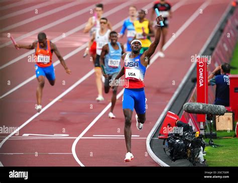 Mens X M Sprint Relay Hi Res Stock Photography And Images Alamy