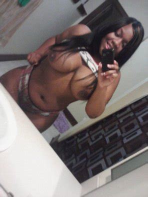 Selfie Muscle Arm Barechested Porn Pic