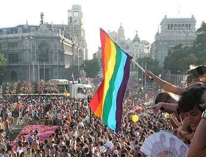 Europride La Mega Fiesta Del Orgullo Gay En Madrid