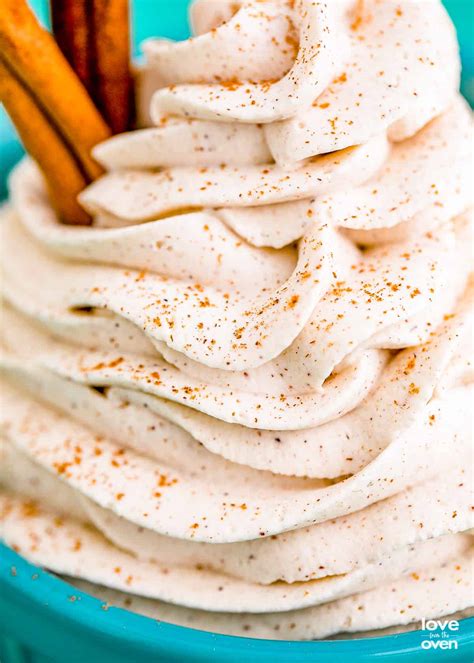 Cinnamon Whipped Cream • Love From The Oven