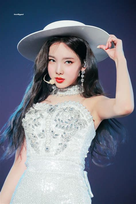 10 Times TWICE S Nayeon Channeled Her Sexy Side In The Most Gorgeous