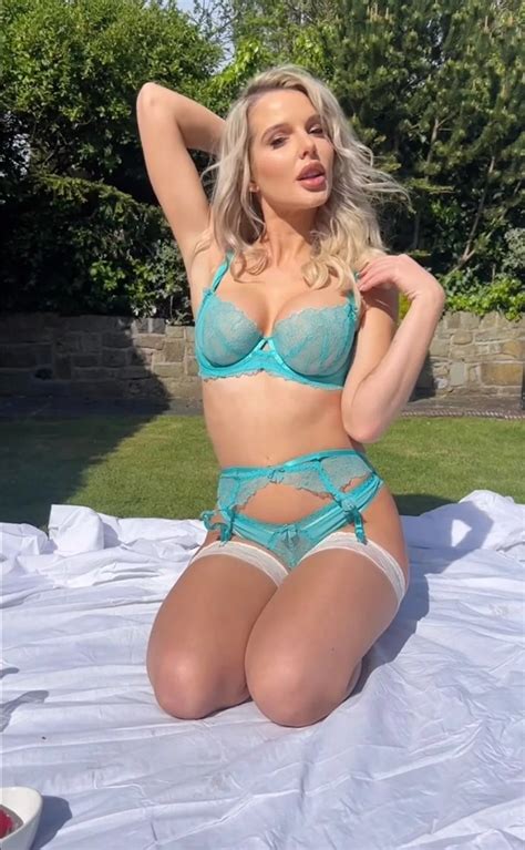 I M A Celeb S Helen Flanagan Sprawls Out In Sheer Lingerie And Suspenders For Racy Shoot Daily