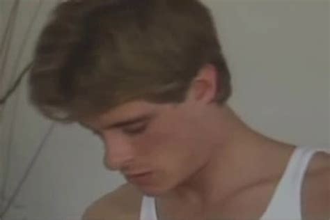 Free Vintage Gay Male Videos At Boy Tube