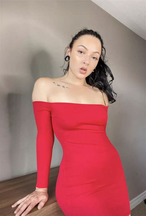 Can You Guess My Favourite Colour Nudes Tightdresses NUDE PICS ORG