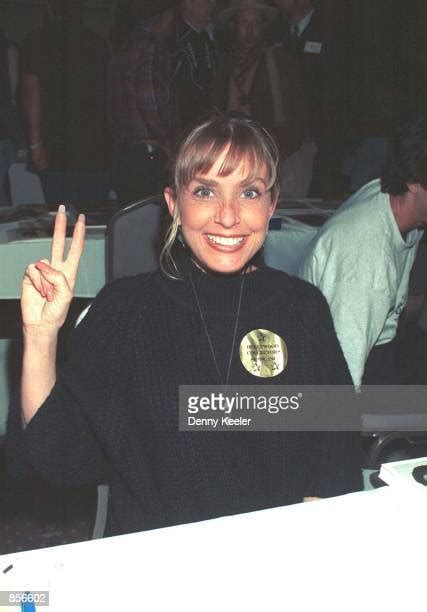 Sexy Hot Dana Plato Bikini Pics