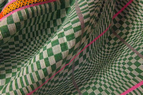 art   loom weaving  story    binakul
