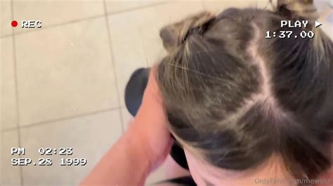 Garganta Profunda Con Deliciosa Latina Tetona