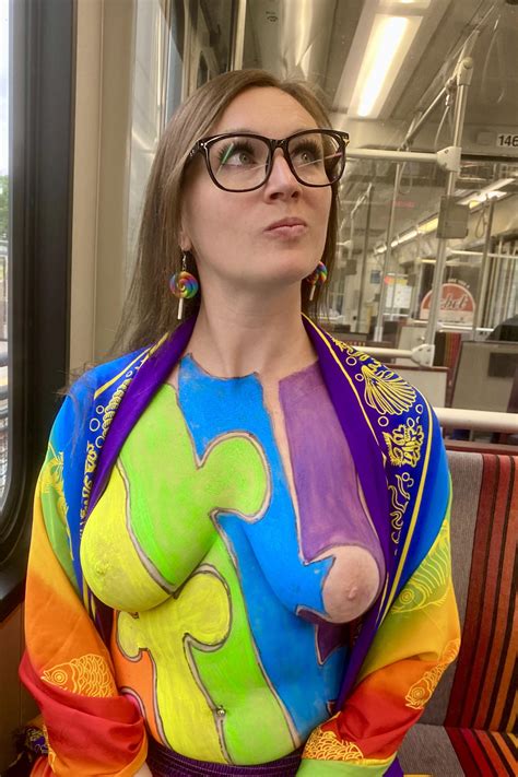 Qui embêterait une MILF dans un train