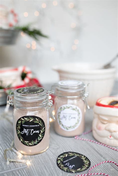 Hot Cocoa Mix Recipe Jar Gift With Free Christmas Printable