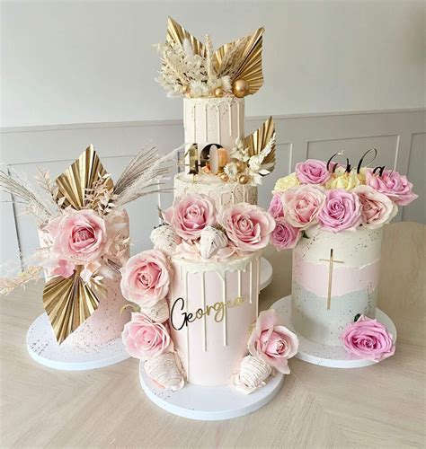 Bespoke Cake Naked Bakes