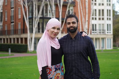 7 Hot Sexy Aisha Rosalie Bikini Pics