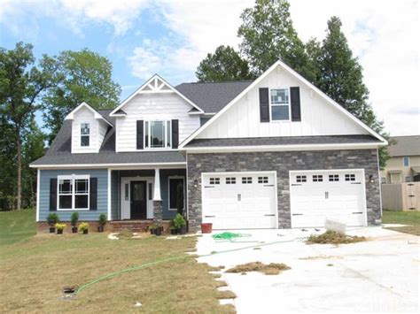 Take a Tour Through This Stunning Clayton New Construction Home | My ...