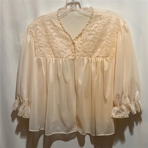 Vanity Fair Intimates Sleepwear Vintage Vanity Fair Bed Jacket Szm Nude Poshmark
