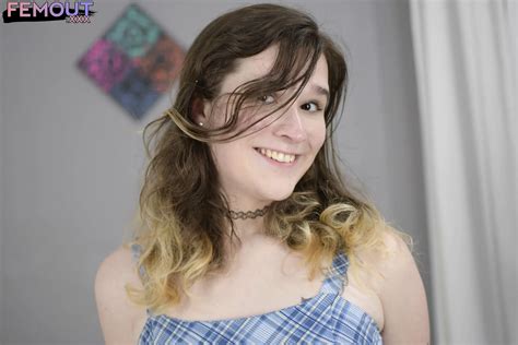 Femout Xxx Fairy Petal Making Magic Nude Pics Xhamster